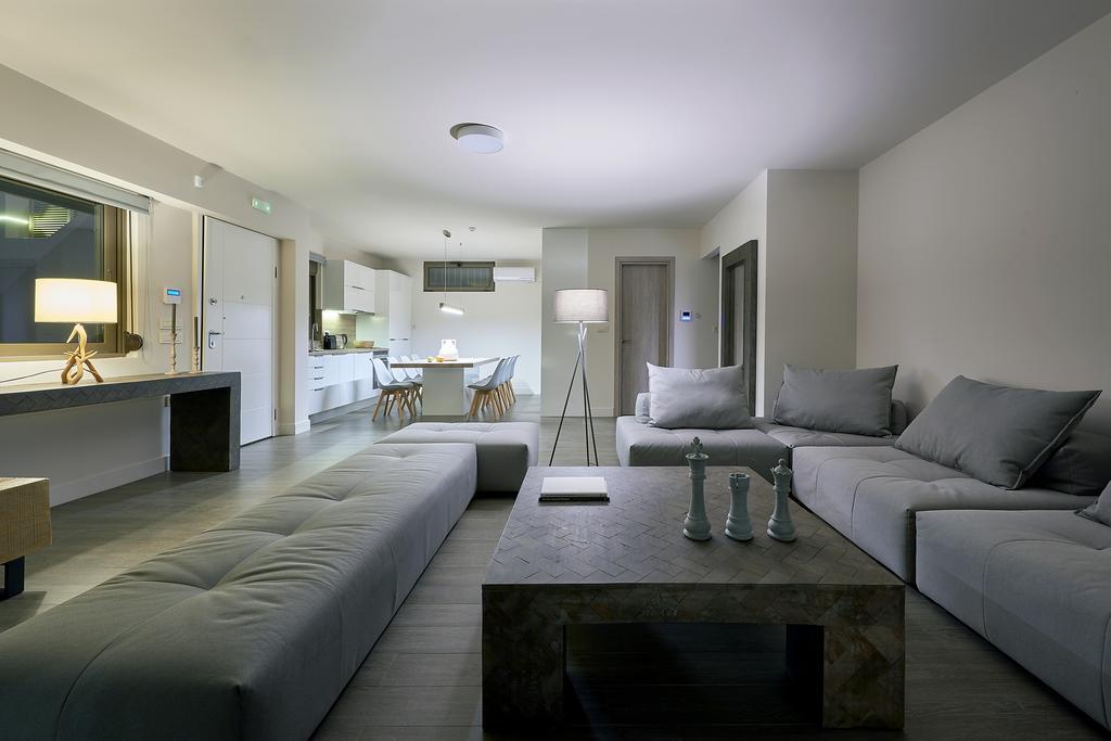 Elaia Luxury Suites Lagoníszi Kültér fotó